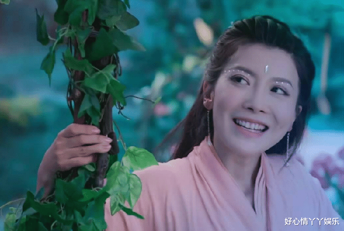 香蜜沉沉烬如霜|香蜜沉沉烬如霜：温柔端庄的风神临秀姨，这一生到底图什么呢？