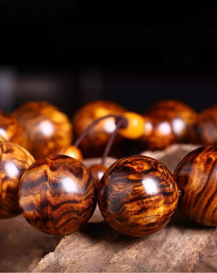 红木|红木市场最热门的8个品种,你知道几个?