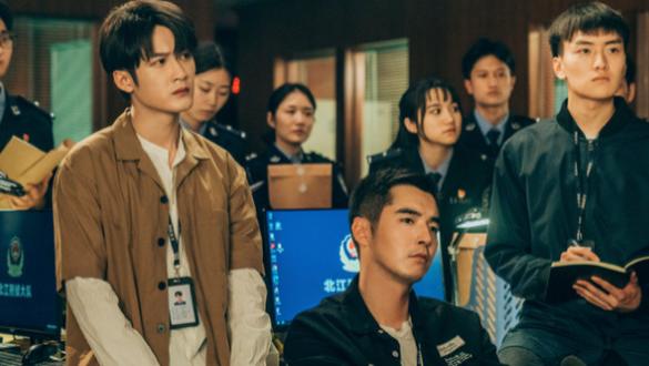 猎罪图鉴|与以往截然不同的刑侦剧《猎罪图鉴》，男主画画如神，看如何断案