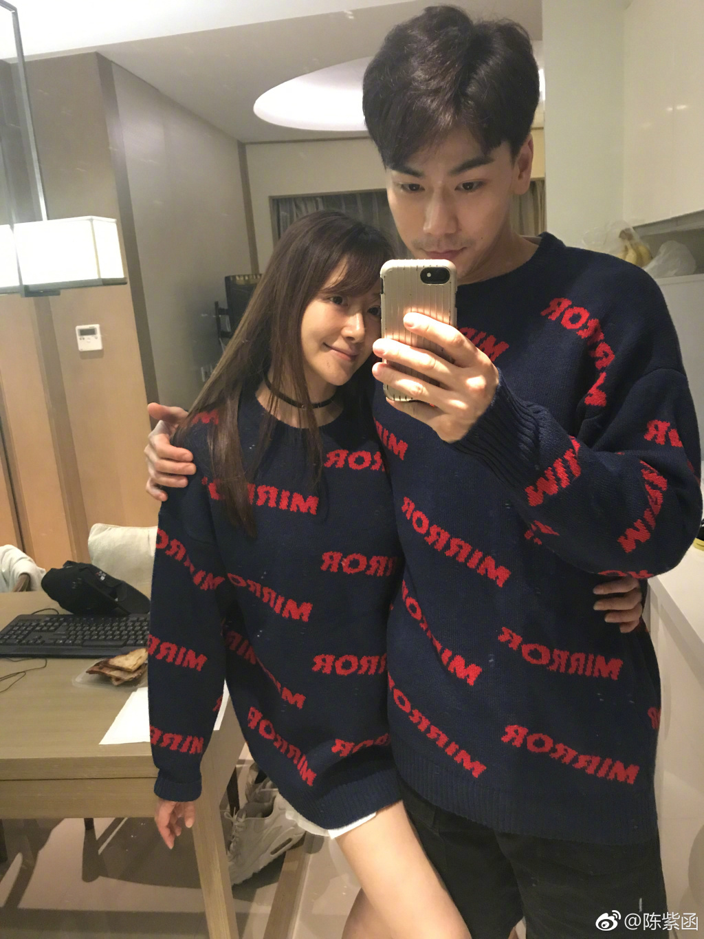 陈紫函|47岁陈紫函庆糖婚，小9岁老公送圣婴蛋糕疑催生，结婚六年无子女