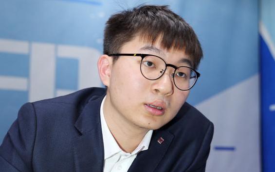 金志锡|杨鼎新力克劲敌金志锡