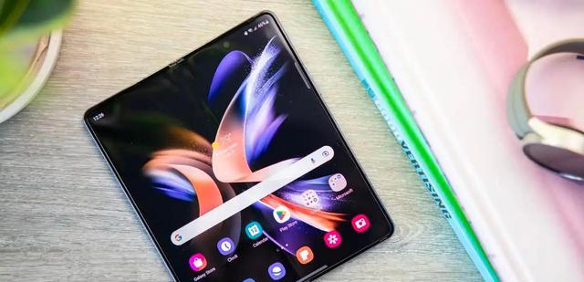 起价12999元,三星GalaxyZFold4值得买吗?看完评测就知道了