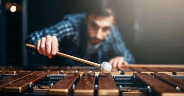 苹果|连乔布斯都觉得很酷的音效,是前苹果维修人员设计的