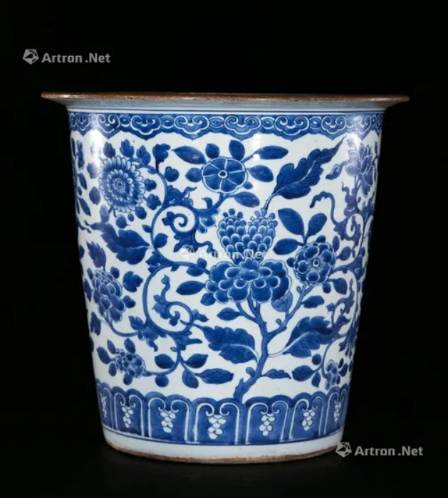 古董|清三代的古董瓷器咋断代?记住一朵花的变化