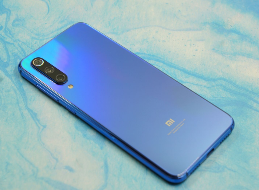 |小米的系统是国产手机的佼佼者，系统响应速度较快，快充加持