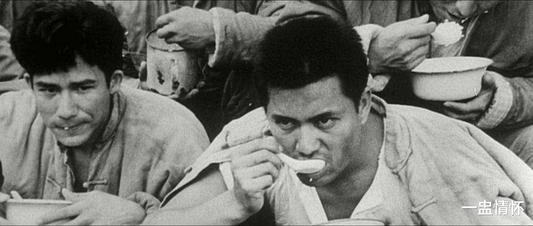 经典|本色出演？港片中塑造“江湖大佬”的四位经典形象！