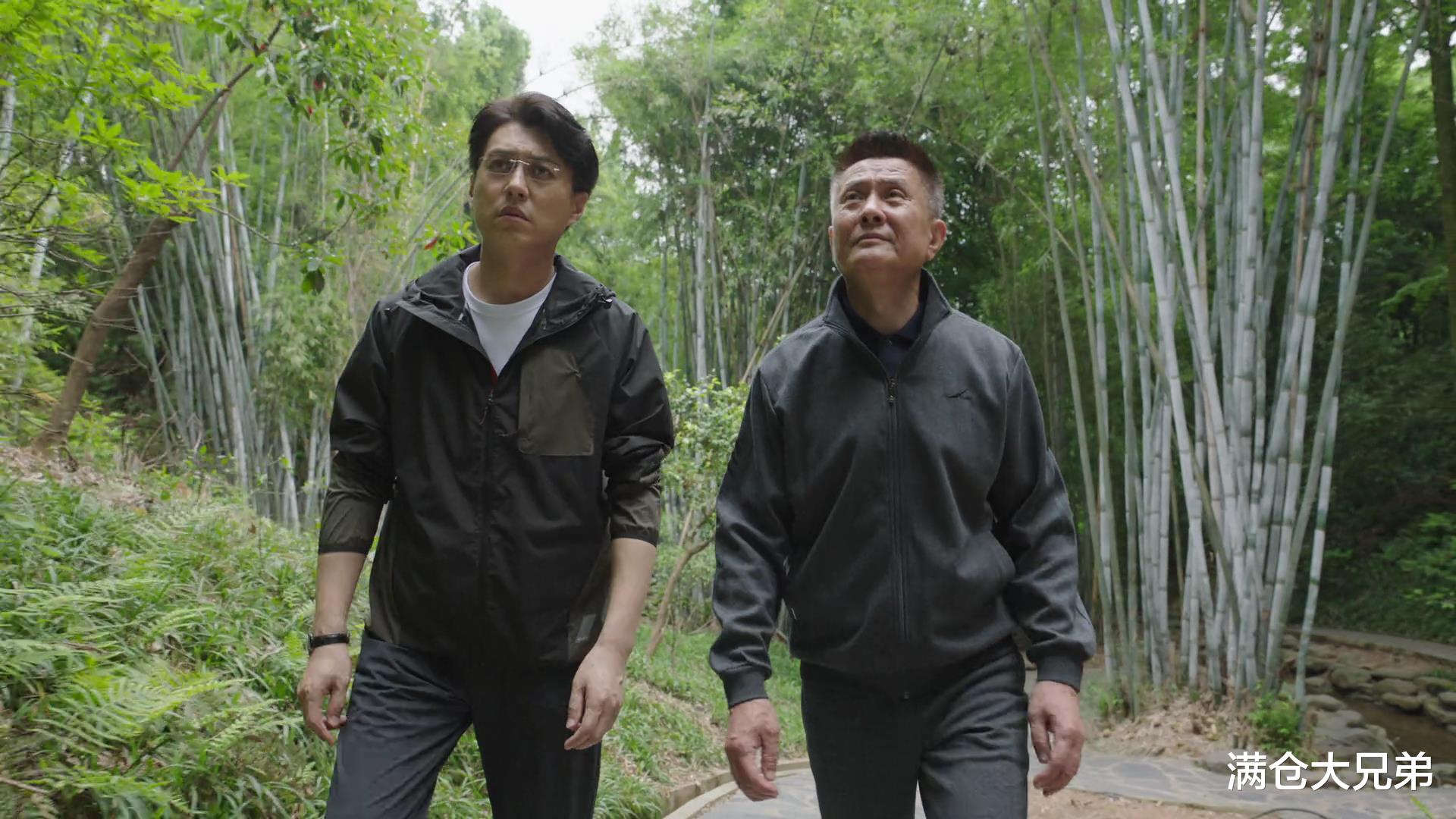 贺涵|明楼贺涵:真羡慕方庭长的朋友圈