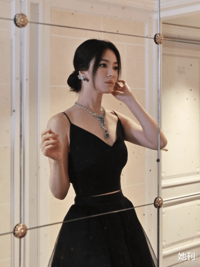 40岁靠素颜火上热搜，宋慧乔离婚后怎么越来越美？