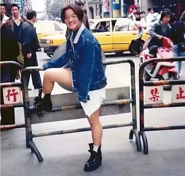 山海情|吴佩慈和阿雅：姐妹团里最漂亮和最丑的两个人，谁会笑到最后还真不一定