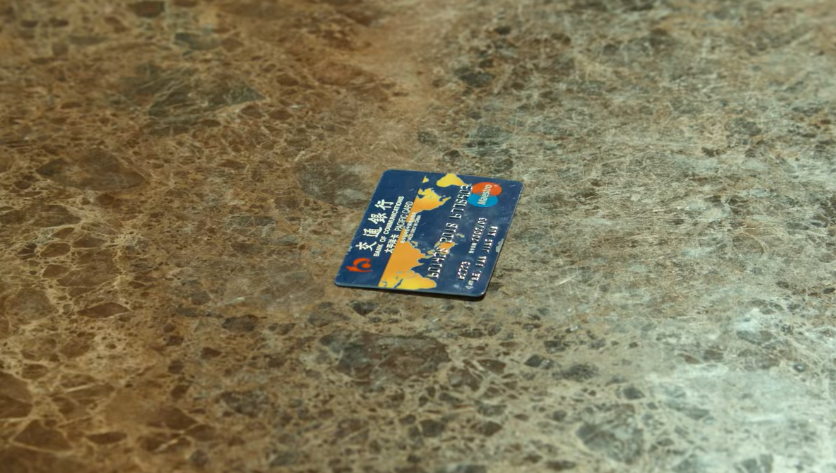 野蛮生长|论植入,谁有《风吹半夏》这么肆无忌惮?遍地广告却没人反感