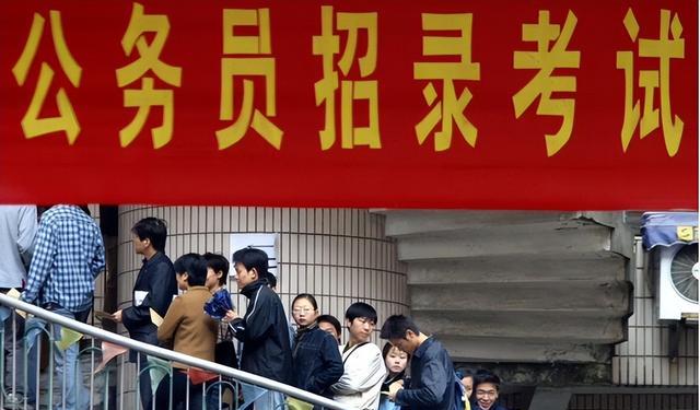 护士|3个岗位或不再吃香，从“铁饭碗”变成“塑料碗”，看下都有谁？