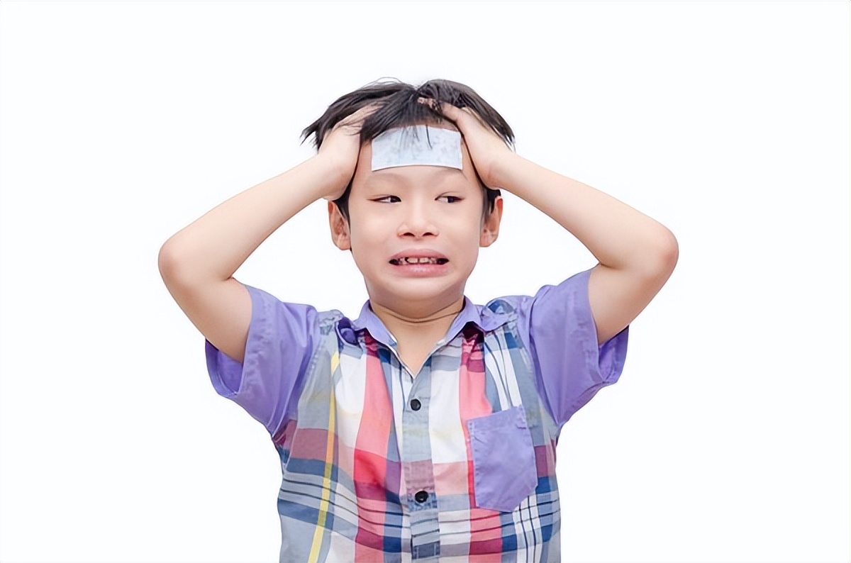 脾胃|早期的白血病，或存在这3种异样！出现后可别拖着，及时治疗