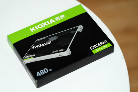 铠侠|618升级老电脑好物推荐: 高性价比铠侠TC10 固态硬盘性能出众