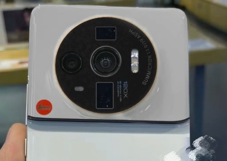 小米科技|小米12 Ultra曝光：首发骁龙8 Gen1升级版+澎湃C2