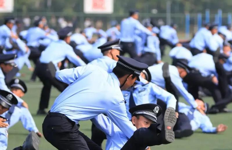 求职|毕业后才懂，警校跟军校两者区别相差在哪，选错可没有后悔药