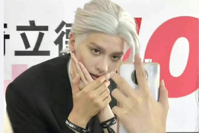 卡琳娜|仲尼疑似曾出轨多人!网友吐槽老婆卡特琳多好看呀?你真的好恶心