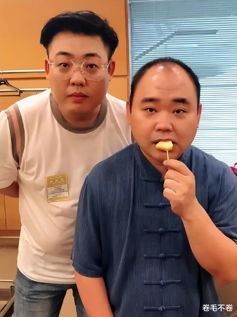 郭德纲|德云社地位最高的人：上班时间打游戏，郭德纲却开200万工资养他