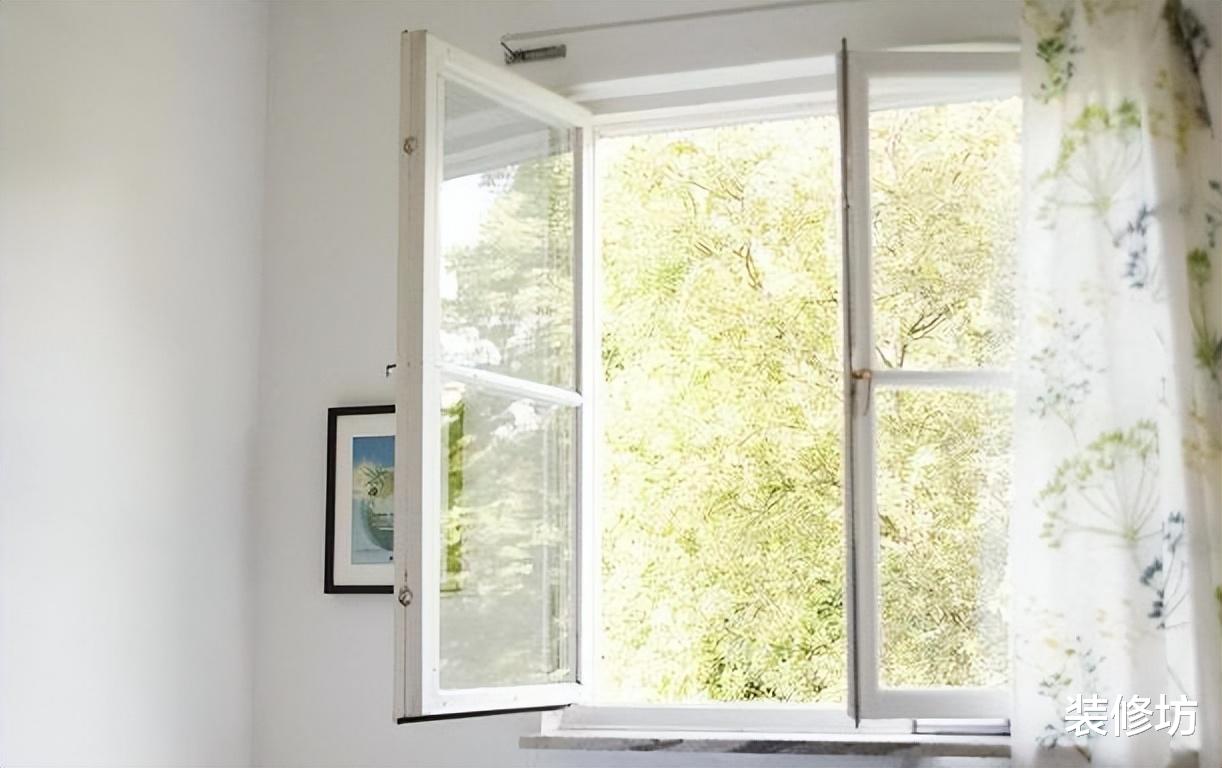 为何春天不能开窗通风?很多人不懂,难怪地面都是灰