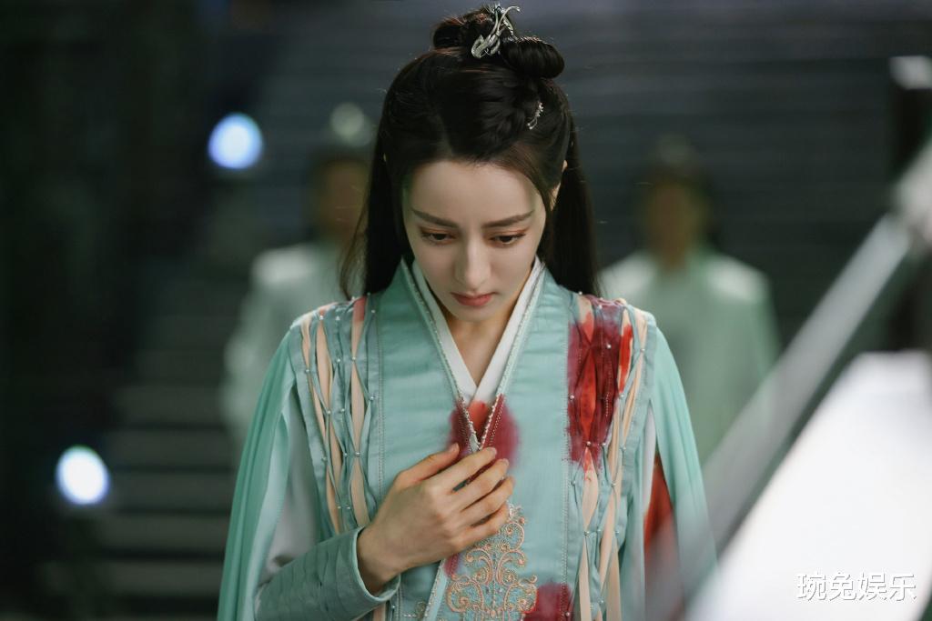 与君初相识·恰似故人归|《与君》连续3周夺冠，网剧中的佼佼者，多部上星剧都被力压？