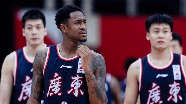 广东男篮|恭喜！CBA广东男篮签下定海神针辽宁200万美元做出应对针锋相对