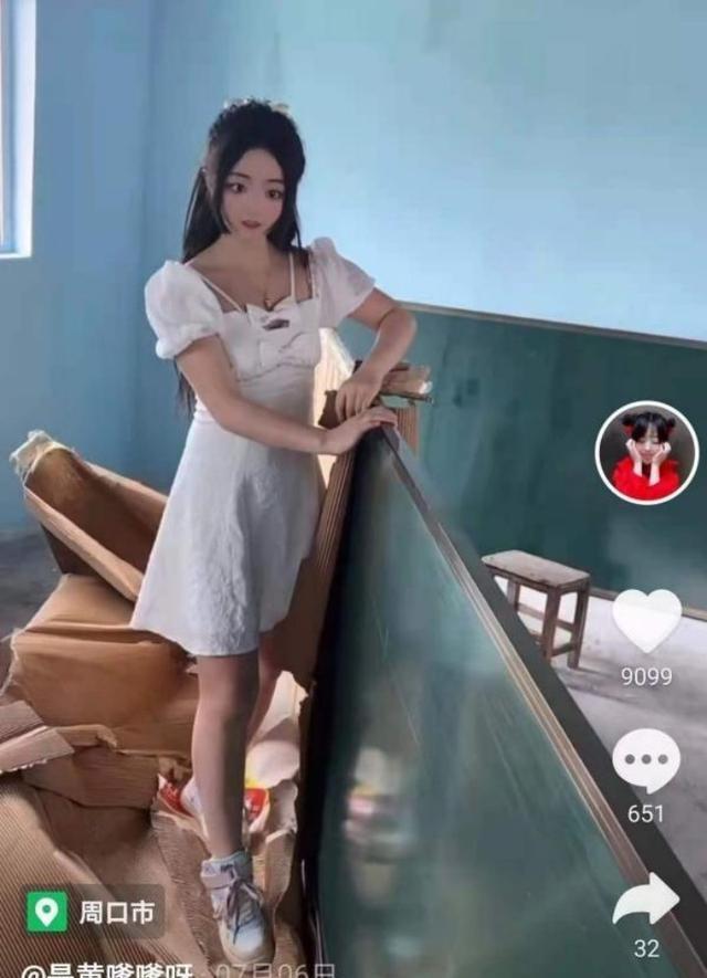 人美心善,女孩网络走红后回馈母校,背后的争议引人深思