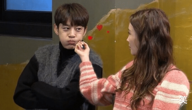 李多海|37岁李多海与男友首度同框，7年情面临分手危机，被男方家人挽回