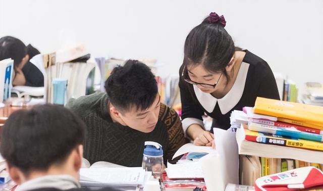 大学生|社招和校招的差别有哪些？别等吃亏了才后悔，22届毕业生提前了解