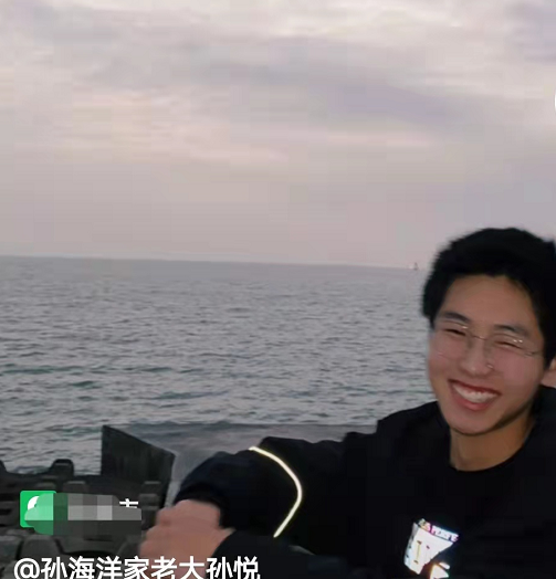 春晚|孙卓亲笔信荣登春晚，为家族争光，原本是好事但孙妈妈却很担忧