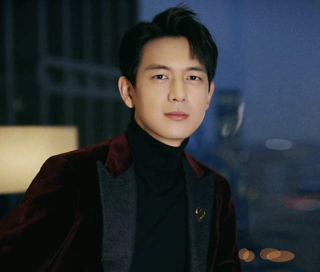 王紫璇|王紫璇被曝恋情!与32岁男星回家一夜未出,曾与大34岁名导传绯闻