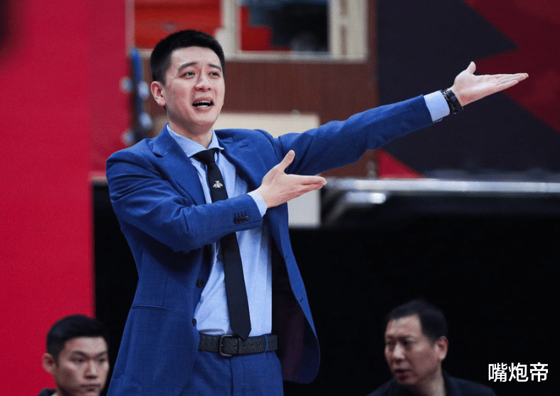 广东男篮|杨鸣全华班反成最大破绽！已走上浙江老路，恐被杜锋广东摸透老底3杀
