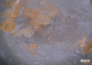 不锈钢锅具发黑变黄,别傻傻用钢丝球刷,教你几招,黑锅变新锅