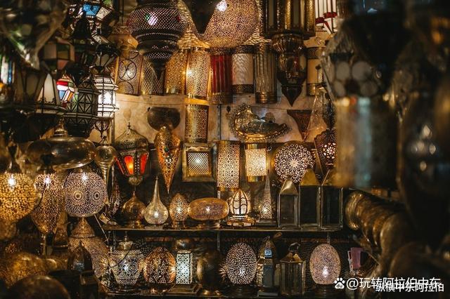 阿拉伯的家居陈设是啥样的？
