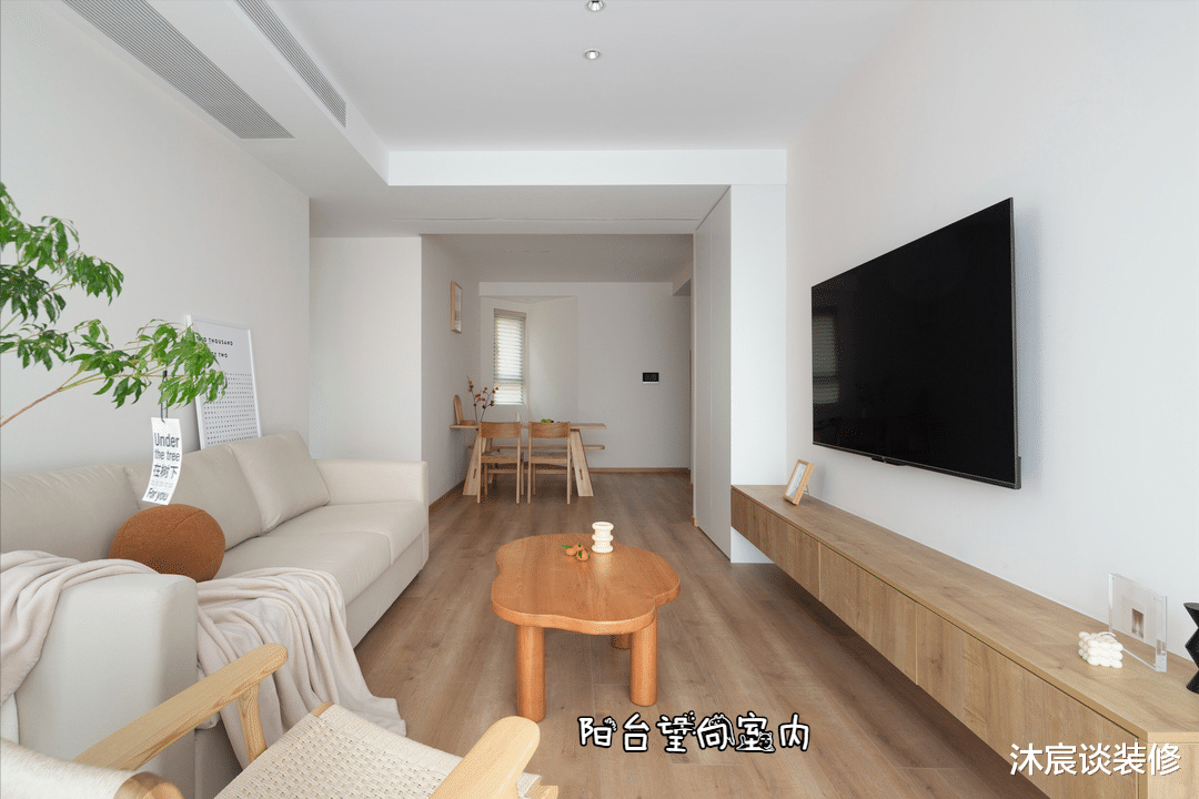 想省钱又要长久不过时,完全可以相信简约原木风,久待而不腻