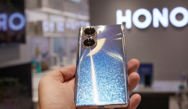 Windows11|荣耀手机怎么选，老用户只推荐这四款，最后一款仅售1699元