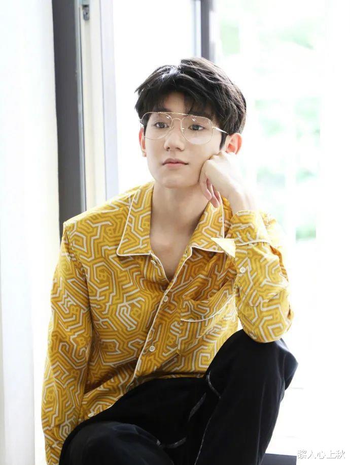 柳岩|小八卦，王源，柳岩，白宇，景甜刘宇宁，蔡少芬