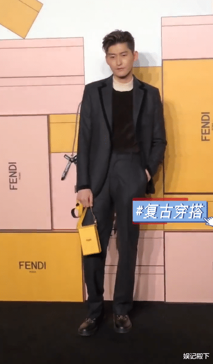 |被网暴到性格大变，张瀚出席活动全程谨慎小心，自大狂傲再也不见！