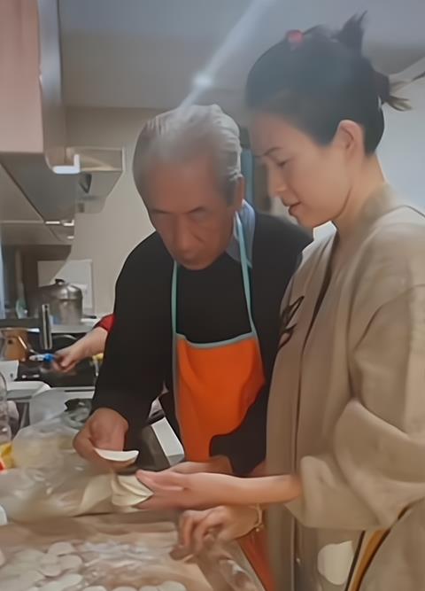 葛荟婕|章子怡和汪峰刚秀完恩爱，葛荟婕就来“凑热闹”，发文态度引热议