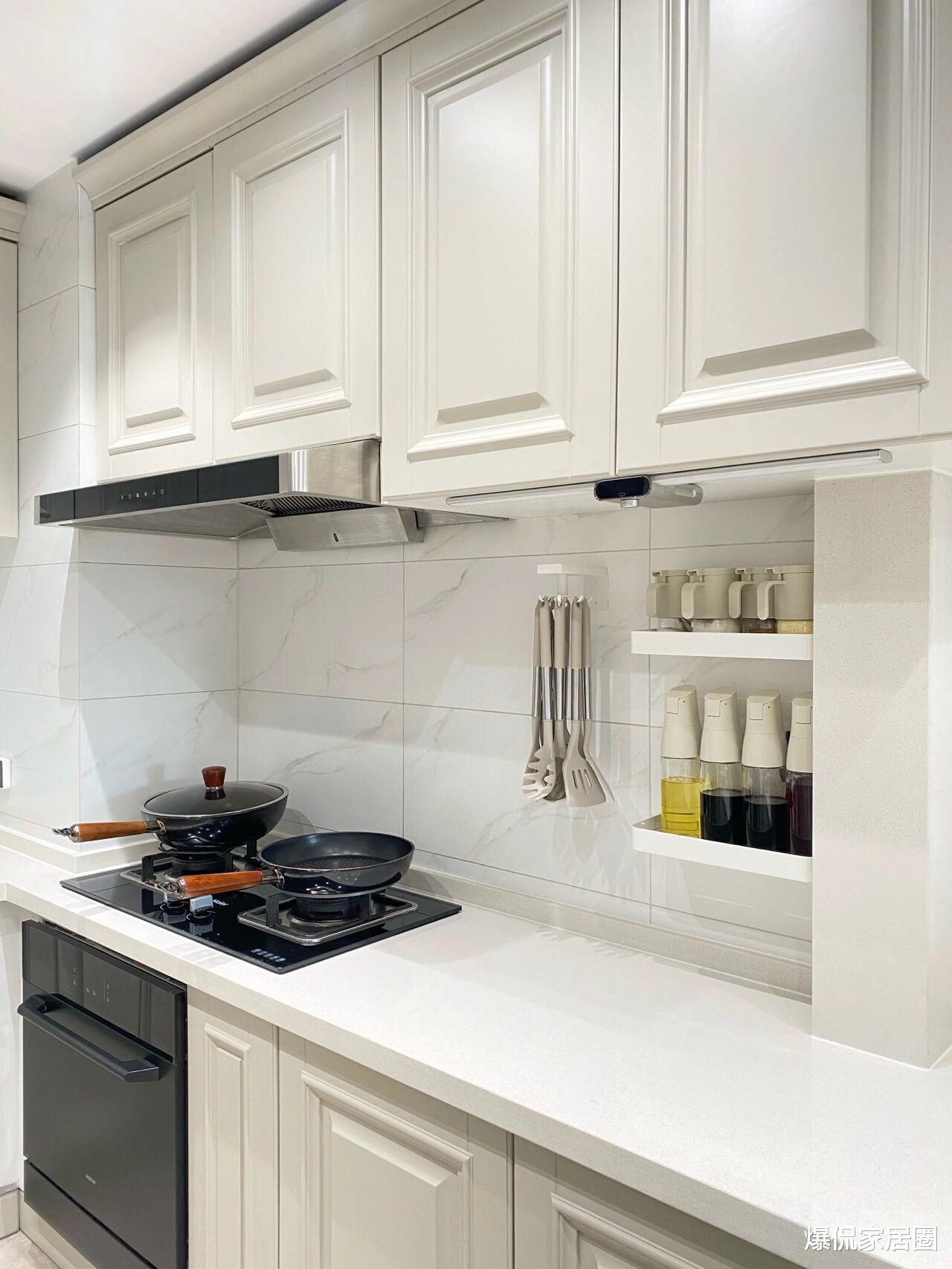 以前不懂,厨房刀具菜板放台面!其实早该这样做,干净卫生上档次