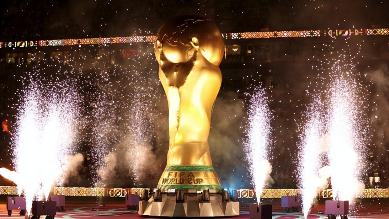 2026世界杯考虑放弃新赛制，延续4队小组赛制，赛程或长达近40天！