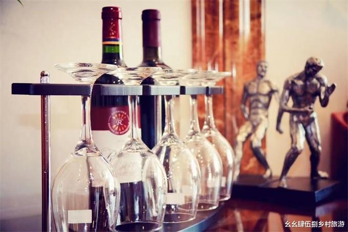 漂流|北京怀柔白河湾福地集贤民宿，村前河流既能龙舟漂流，又能垂钓！