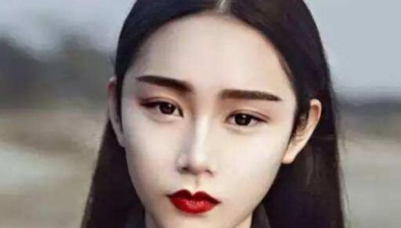 世界上仅有的雌雄共体的美少女,如今已成年,现在怎么样了?