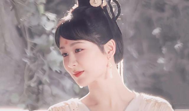 长相思|《长相思》主演拍戏现状,夭璟甜蜜秀恩爱,玱玹相柳深山打架!