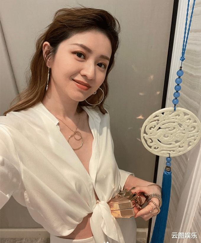 徐淑敏|37岁港姐徐淑敏近况，连生3女身材仍出众，将为富豪老公追生四胎