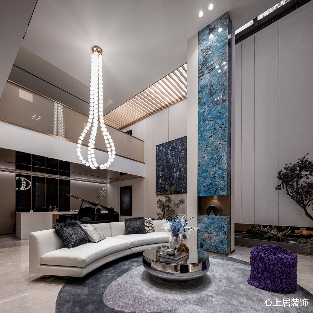 413㎡现代轻奢大宅，雅奢藏蓝显静室繁华