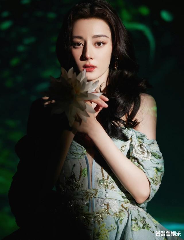 迪丽热巴|迪丽热巴新剧开拍,90后花旦被曝路透,这次角色终于讨人喜欢