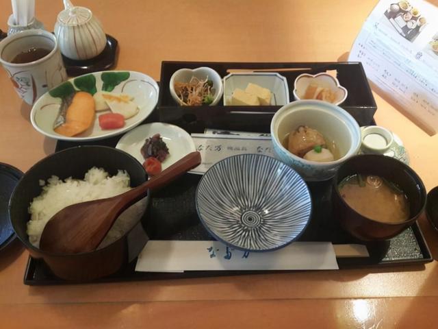 日本女性不爱运动，为何皮肤紧致不长斑？3个好习惯值得借鉴