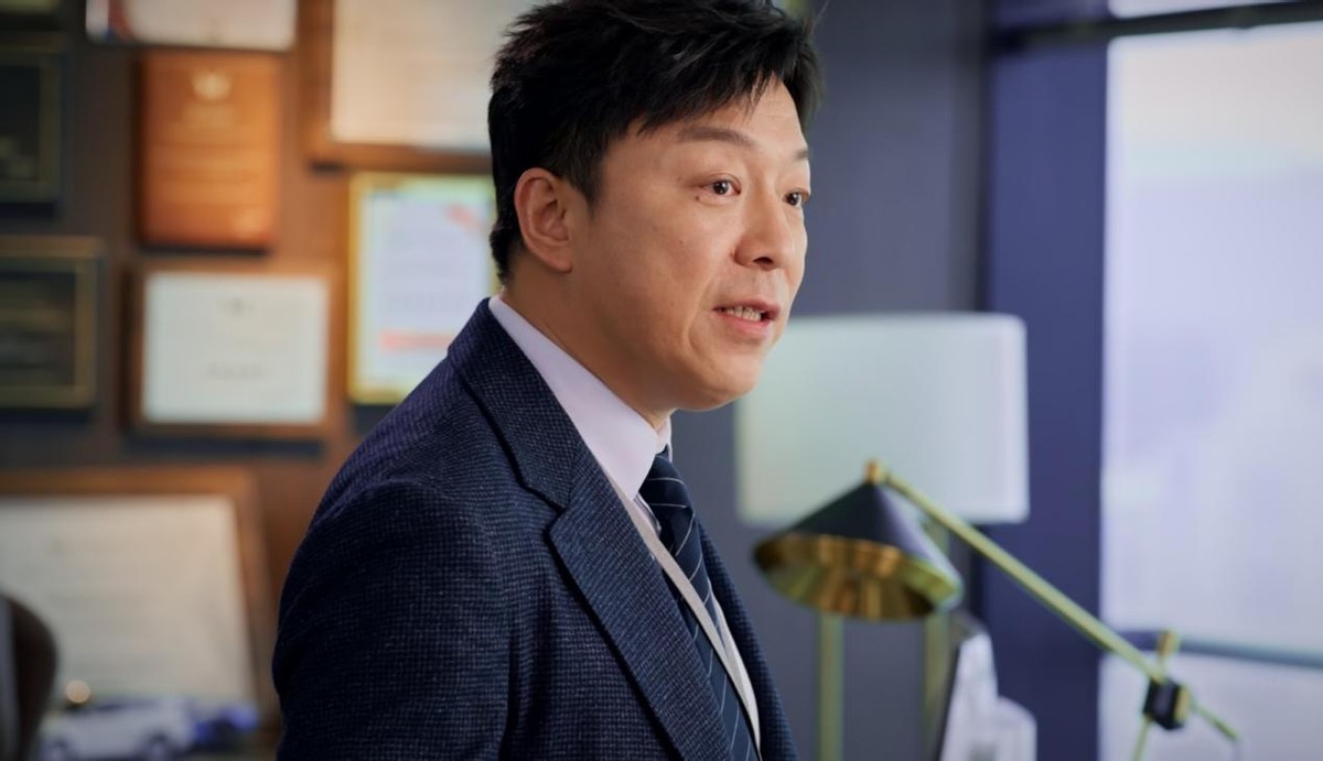 黄渤|明明演技一般，却被吹捧成老戏骨，《打开生活的正确方式》男主太油腻