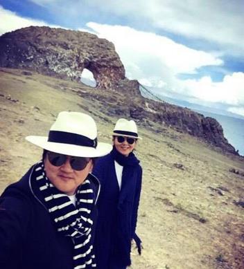 孙楠|带你参观孙楠住的豪宅，如今喜欢养生了，在家喝茶享受生活