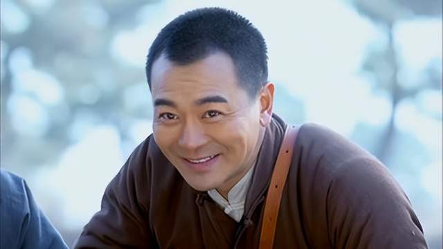 经典|演了半辈子经典，毁在了《地雷战》，网友：你笑的样子是敌是友？