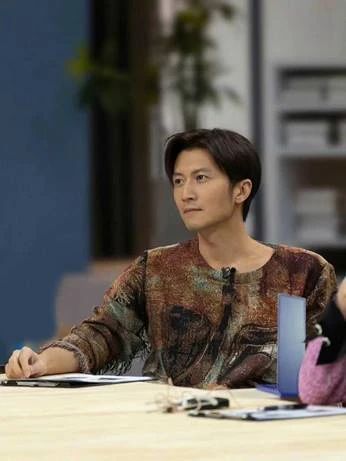 张杰|offer4: 张杰低情商发言被吐槽，职场剪成恋综，网友称没必要